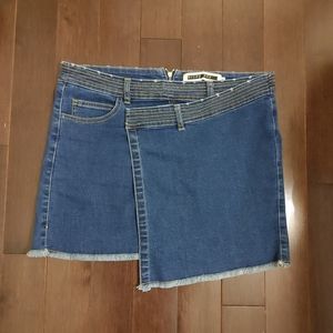 Denim Frayed Hem Skirt